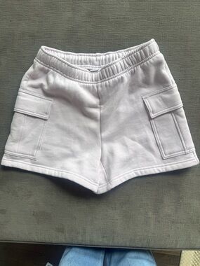 Aritzia White Cargo Sweat Shorts with Elastic Waist Small rare light pink